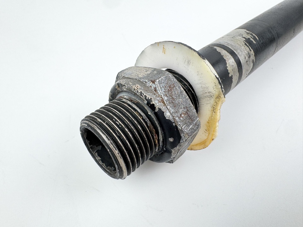 2005 Mercury 50 HP 2 Stroke Outboard Clamp Bracket Bolt Tilt Tube 196141 OEM