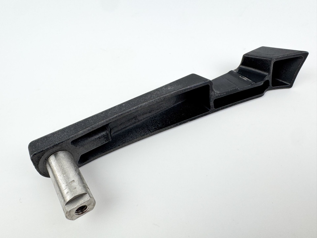 2005 Mercury 50 HP 2 Stroke Outboard Back Latch Handle 823573F1 OEM