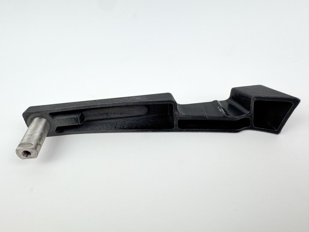 2005 Mercury 50 HP 2 Stroke Outboard Back Latch Handle 823573F1 OEM