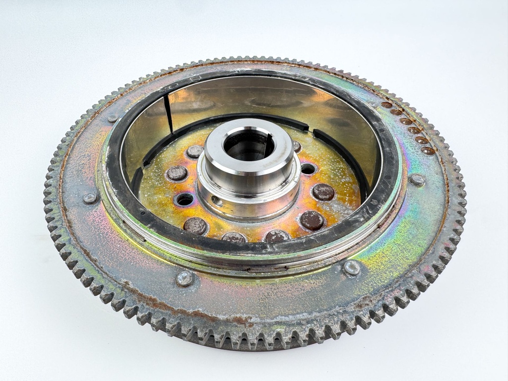 2002-2003 Yamaha 200 HP 2 Stroke Outboard Flywheel Rotor 68F-81450-00-00
