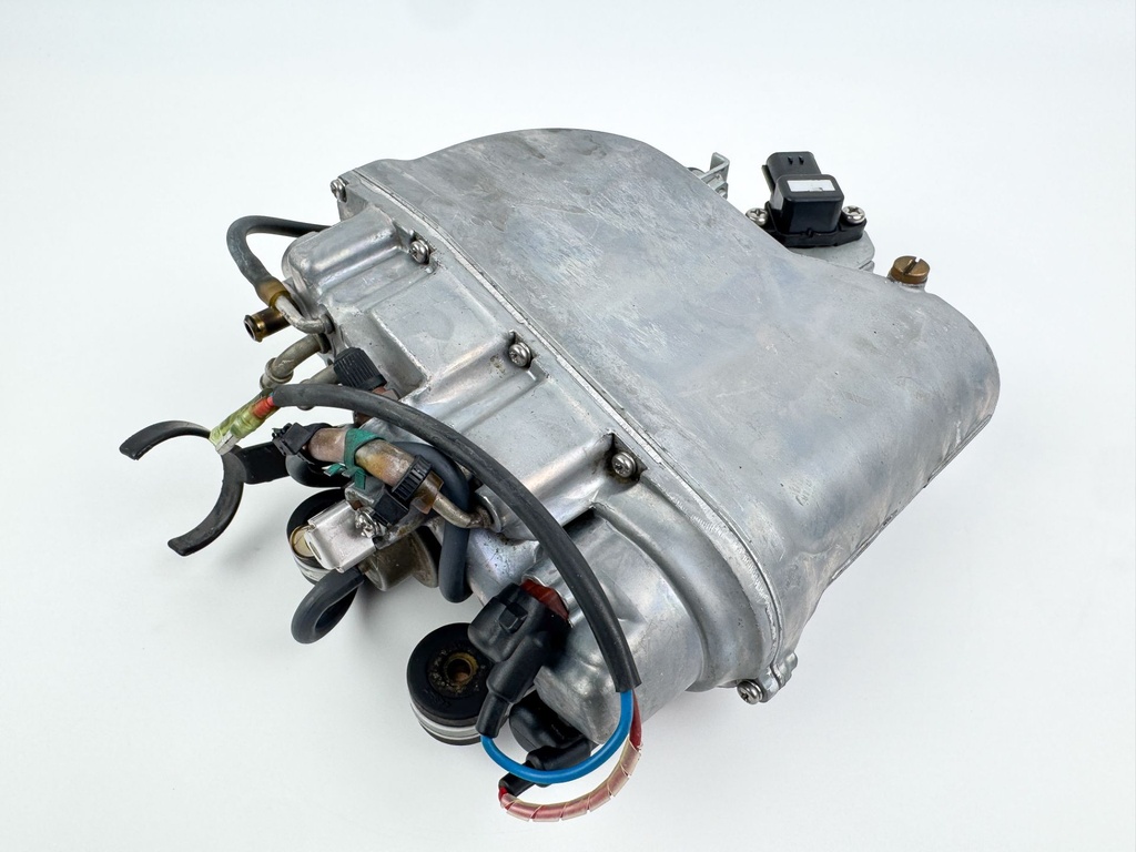 2002-2003 Yamaha 200 HP 2 Stroke Outboard Vapor Separator Tank VST 68F-13907-01-00