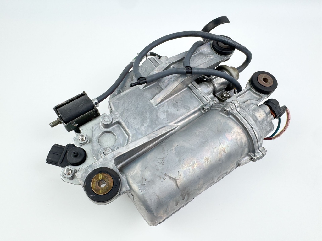 2002-2003 Yamaha 200 HP 2 Stroke Outboard Vapor Separator Tank VST 68F-13907-01-00