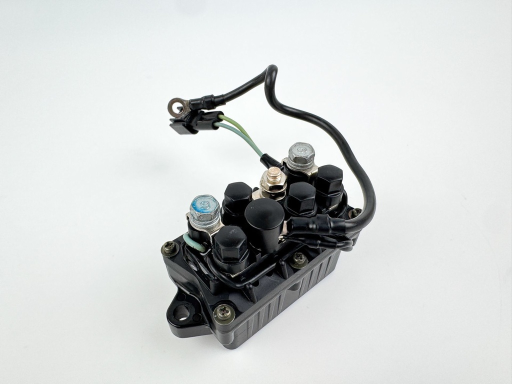 2002-2003 Yamaha 200 HP 2 Stroke Outboard Trim Tilt Relay 68F-81950-02-00