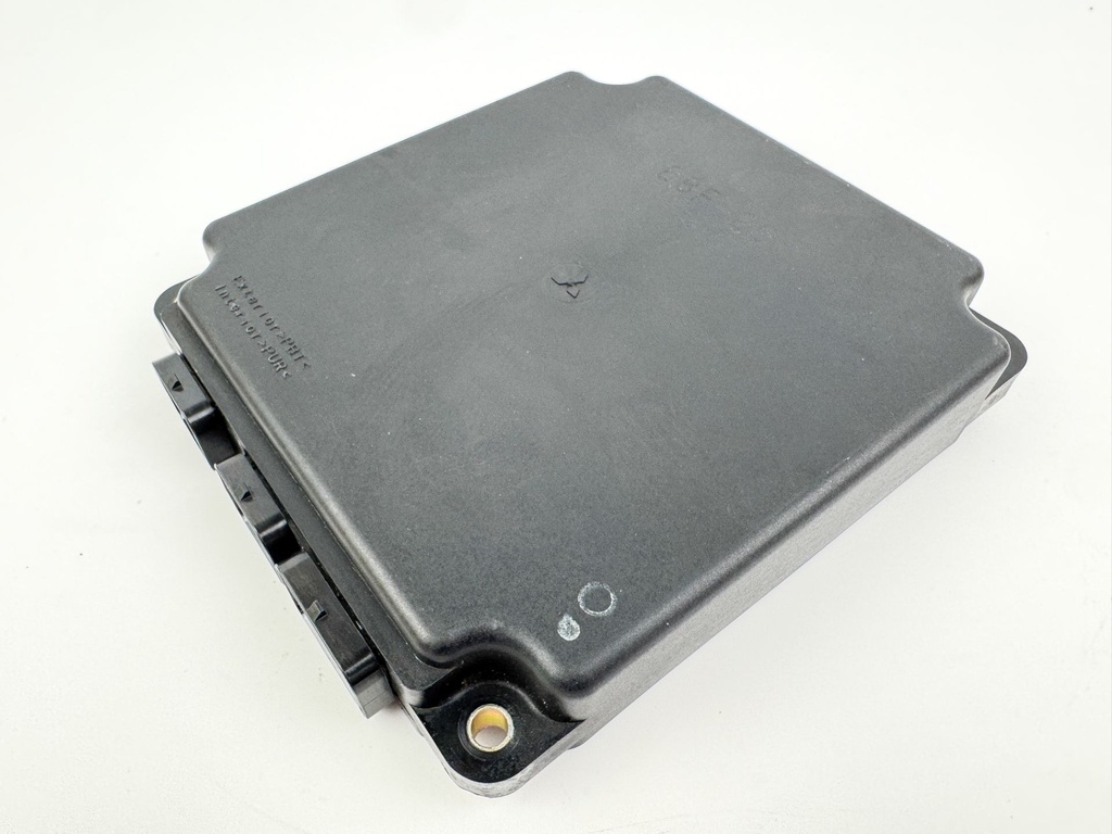 2002-2003 Yamaha 200 HP 2 Stroke Outboard Engine Control Unit ECU 68F-8591A-20-00
