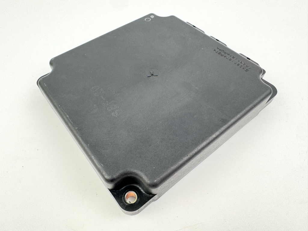 2002-2003 Yamaha 200 HP 2 Stroke Outboard Engine Control Unit ECU 68F-8591A-20-00