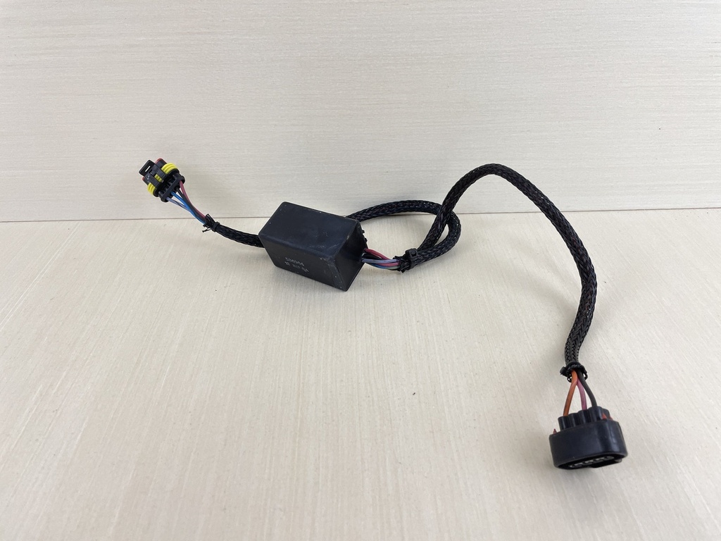 2007 Evinrude Etec 115HP Exhaust Valve Control Module 0586904