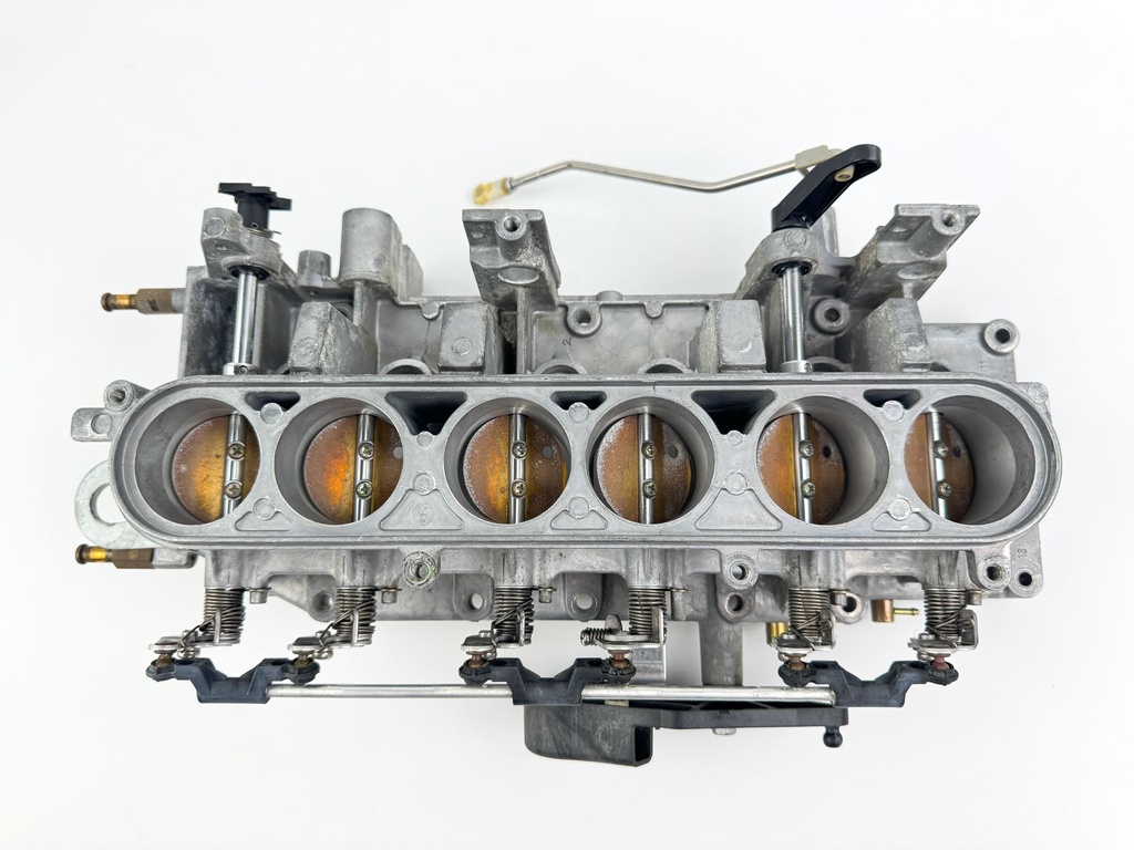 2005 Yamaha 300 HP 2 Stroke Outboard Throttle Body Assembly 6D0-13751-01-00