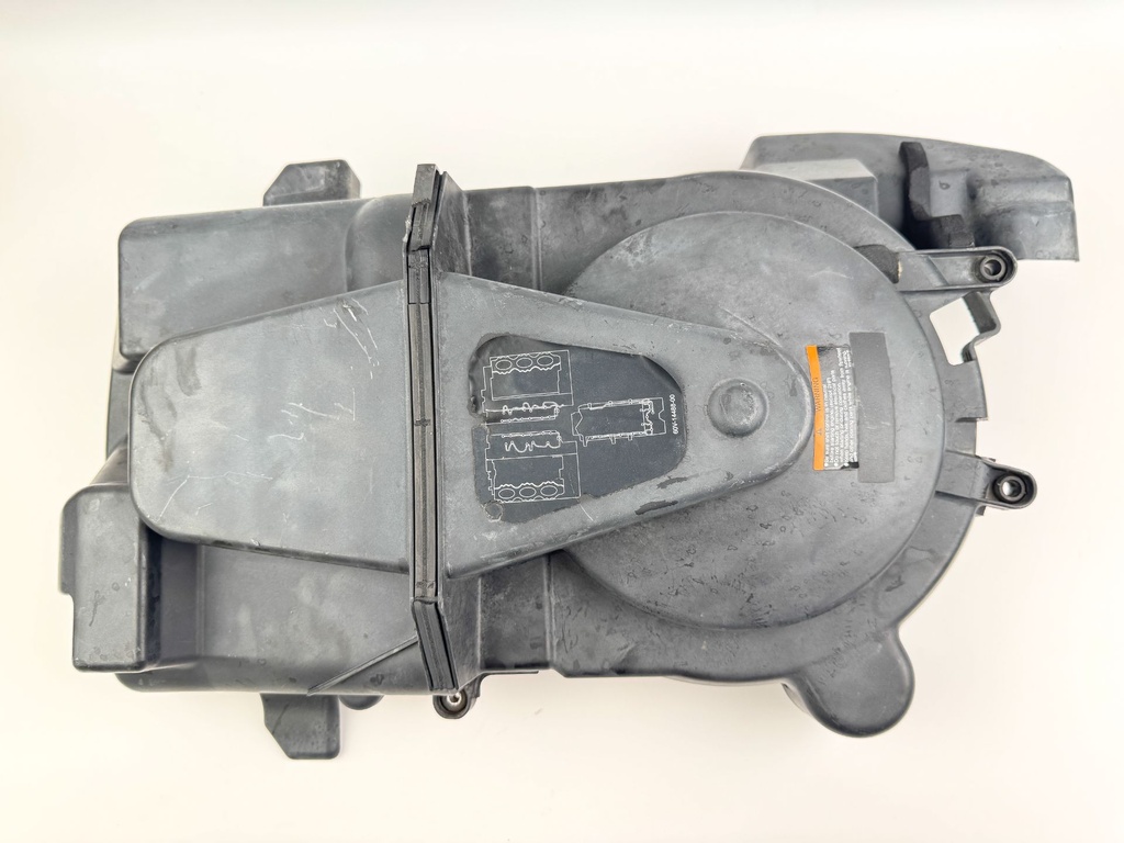 2005 Yamaha 300 HP 2 Stroke Outboard Flywheel Cover 60V-81337-01-00