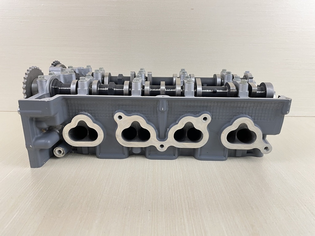 2009 Suzuki 90HP DF90 4 Stroke Outboard Cylinder Head Complete 11100-87L01