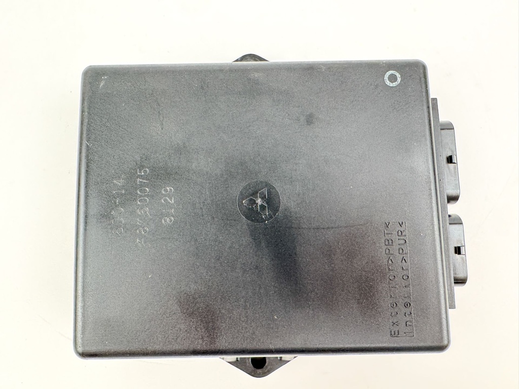 2006 Yamaha 300 HP 2 Stroke Outboard HPDI Engine Control Unit ECU 6D0-8591A-14-00