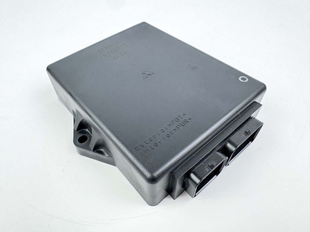 2006 Yamaha 300 HP 2 Stroke Outboard HPDI Engine Control Unit ECU 6D0-8591A-14-00