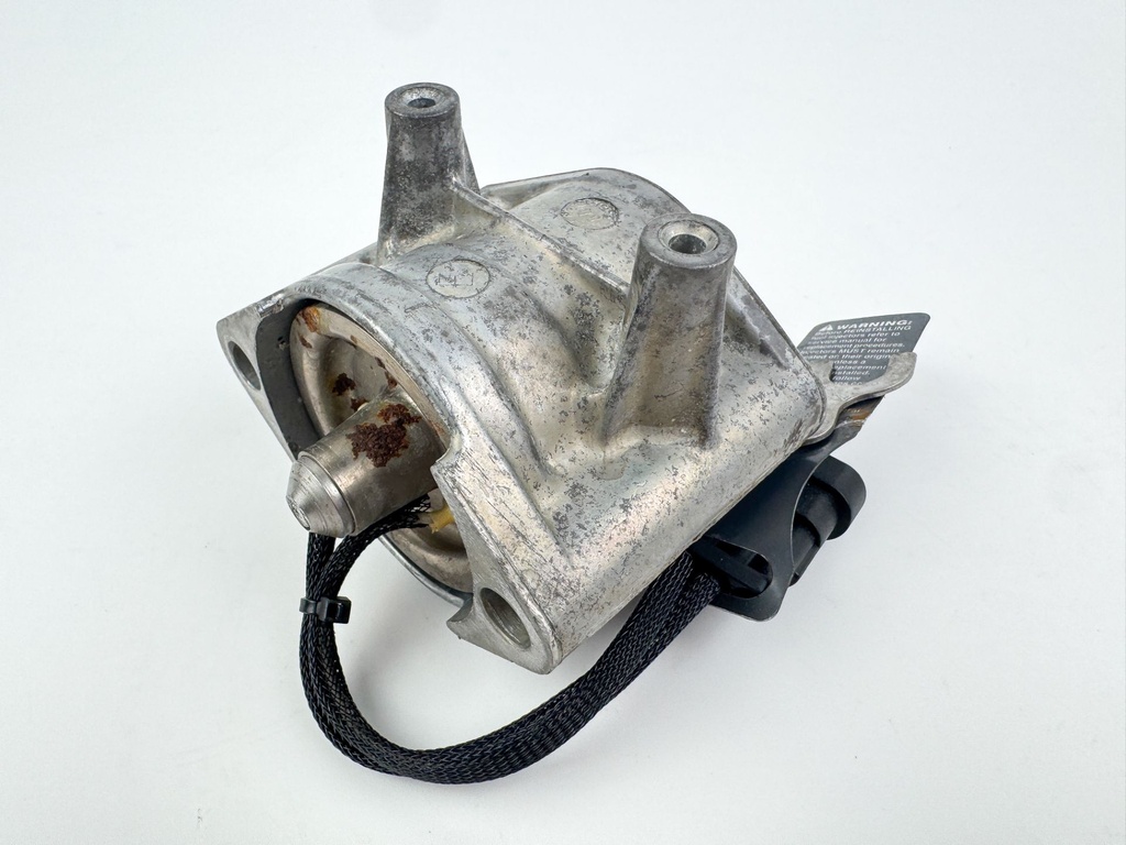 05 - 07 Evinrude Etec 2 Stroke Starboard Side Injector 200HP - 250HP 5006222