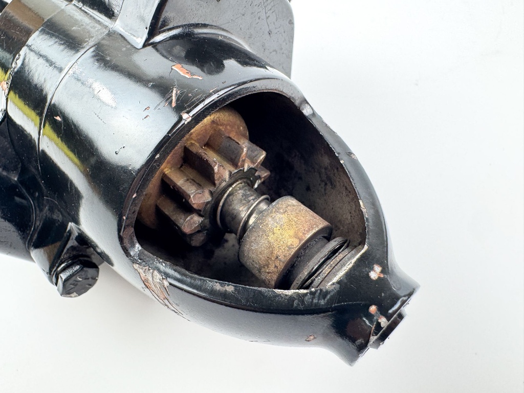 2005 Evinrude 250 HP 2 Stroke Outboard Starter Motor 0586897 OEM