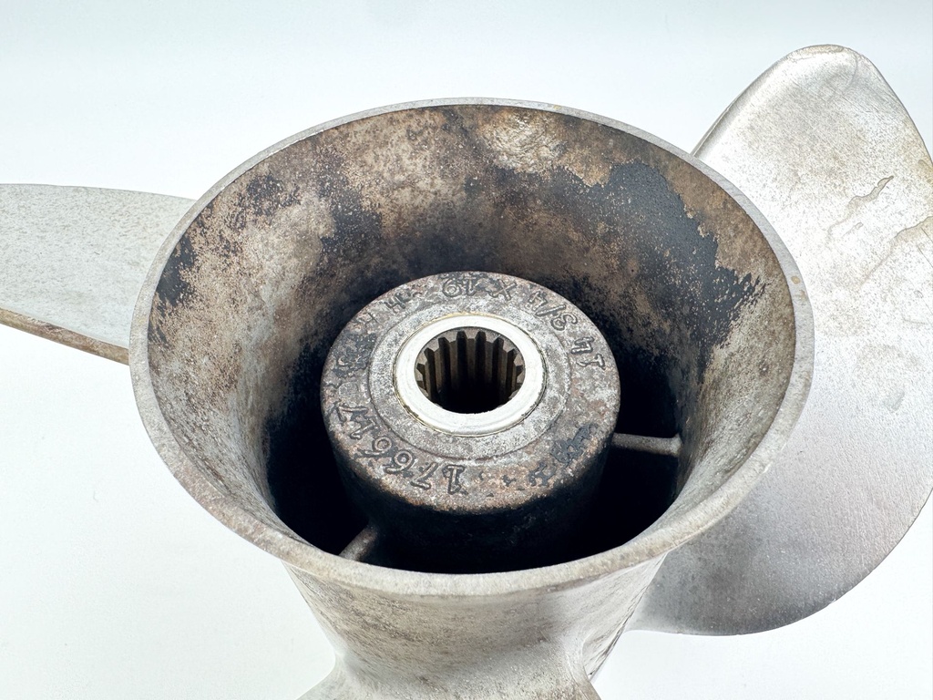 OMC Johnson Evinrude Stainless Steel Prop 3 X 14 3/4" x 19P 176617