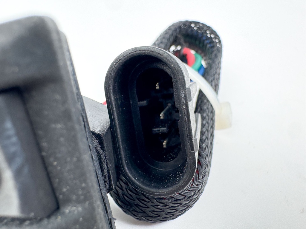 2005 Evinrude 250 HP 2 Stroke Outboard Trim Switch 0586789 OEM