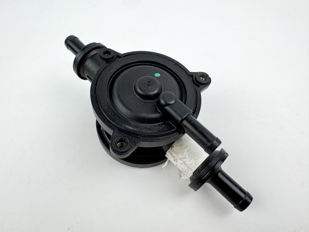 Evinrude 250 HP 2 Stroke Outboard Fuel Lift Pump 5005940 OEM