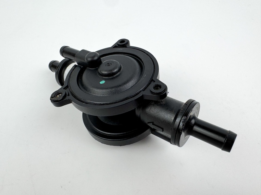 Evinrude 250 HP 2 Stroke Outboard Fuel Lift Pump 5005940 OEM