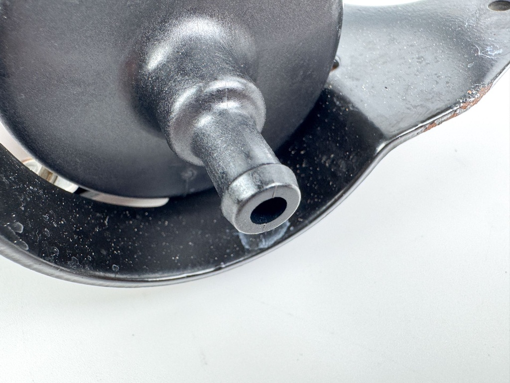 2005 Evinrude 250 HP 2 Stroke Outboard Oil Pump 5005698 OEM