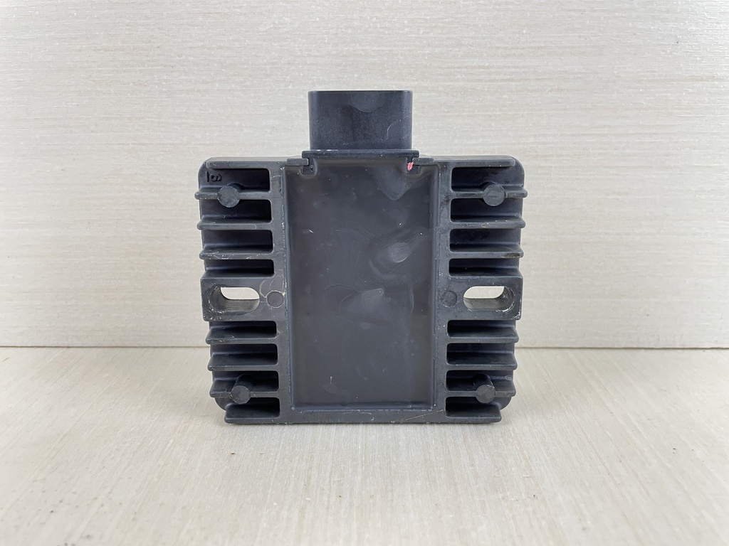 2009 Suzuki 90HP DF90 4 Stroke Outboard Rectifier Regulator Assembly 32800-87L00