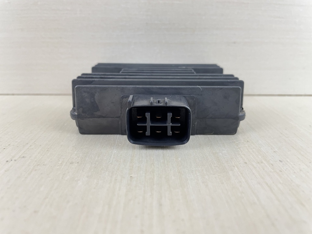 2009 Suzuki 90HP DF90 4 Stroke Outboard Rectifier Regulator Assembly 32800-87L00