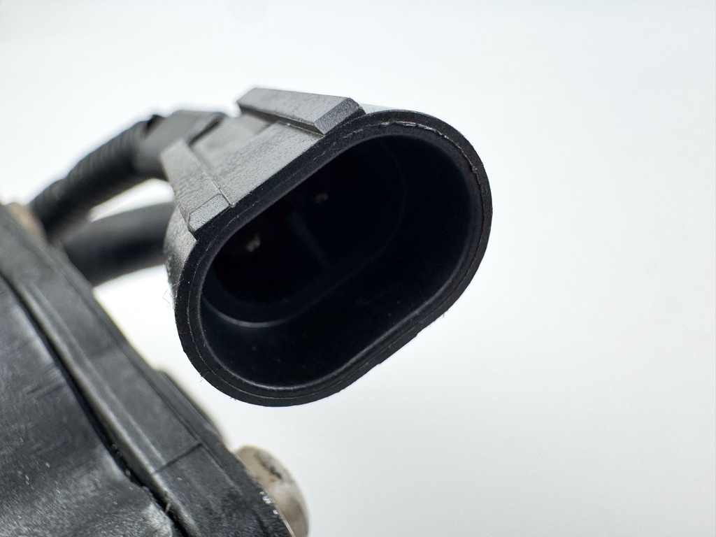 2005 Evinrude 250 HP 2 Stroke Outboard Vapor Separator Tank VST 5006063 OEM