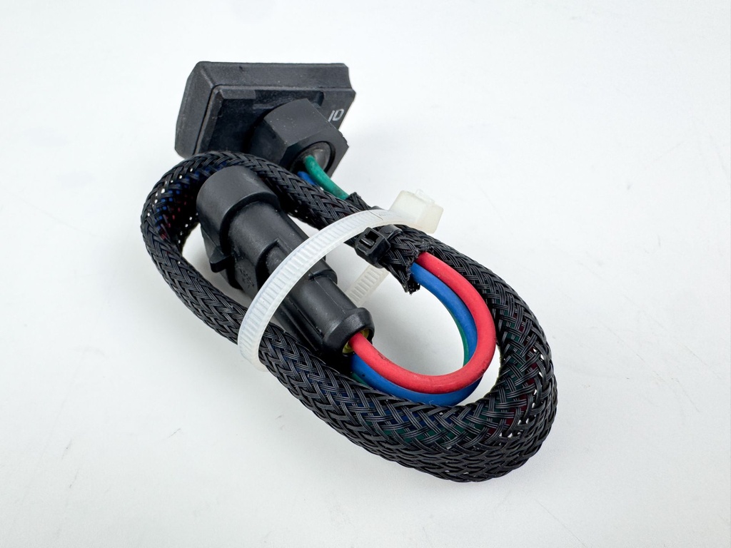 2010 Evinrude 250 HP 2 Stroke Outboard Trim Switch 0586789 OEM