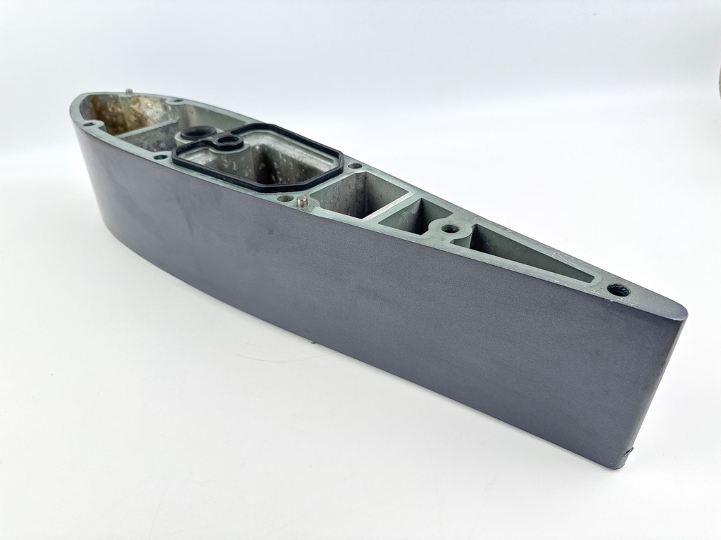 2008 Yamaha 350 HP 4 Stroke Outboard Midsection Extension / Spacer 6AW-45211-00-8D