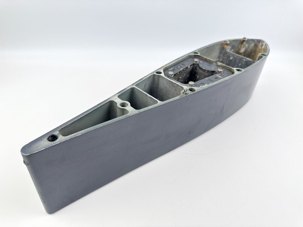 2008 Yamaha 350 HP 4 Stroke Outboard Midsection Extension / Spacer 6AW-45211-00-8D