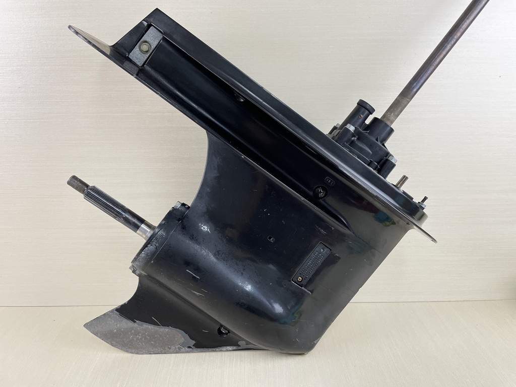 2007 Suzuki 90HP 4 Stroke Outboard 20" Lower Unit Gear Case RH 55100-90803-0EP