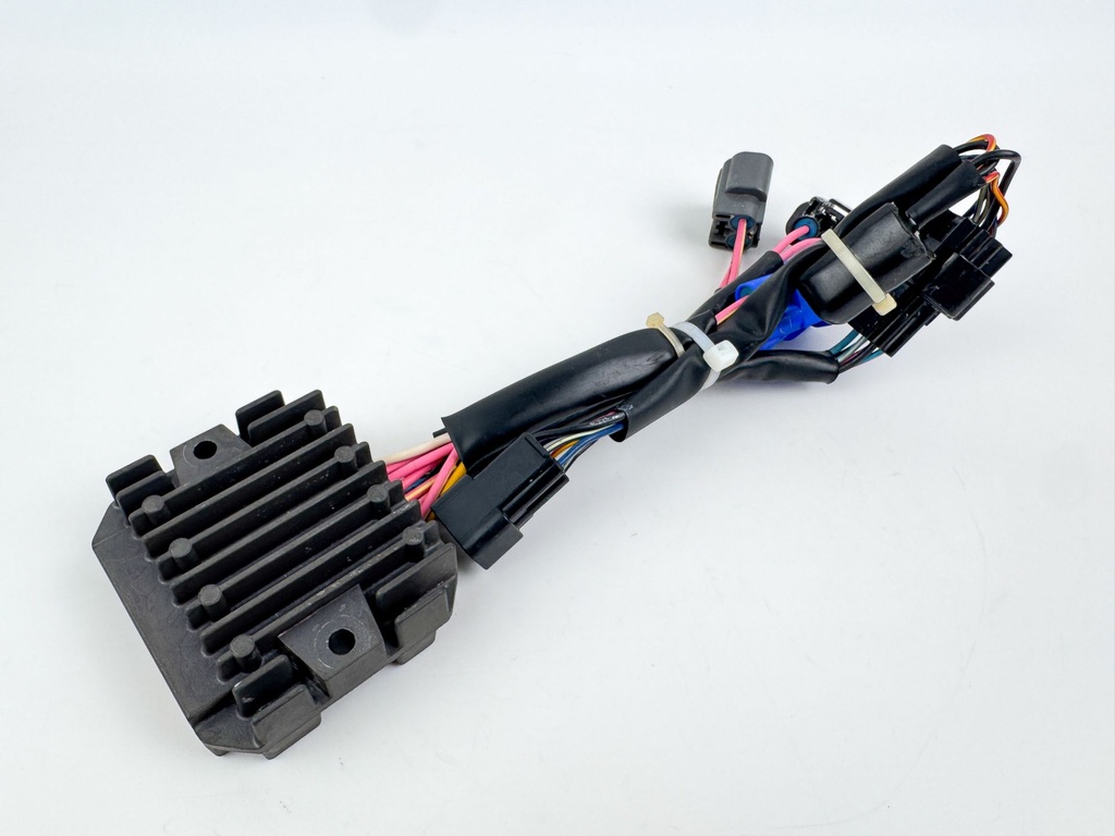 2005 Yamaha 225 HP 4 Stroke Outboard Drive Unit Assembly 69J-83306-01-00 OEM