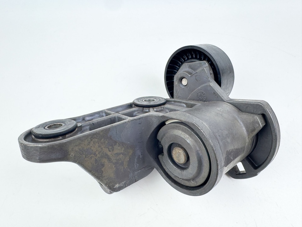 2014 Mercury 300 HP 4 Stroke Outboard Belt Tensioner 885349T05 OEM