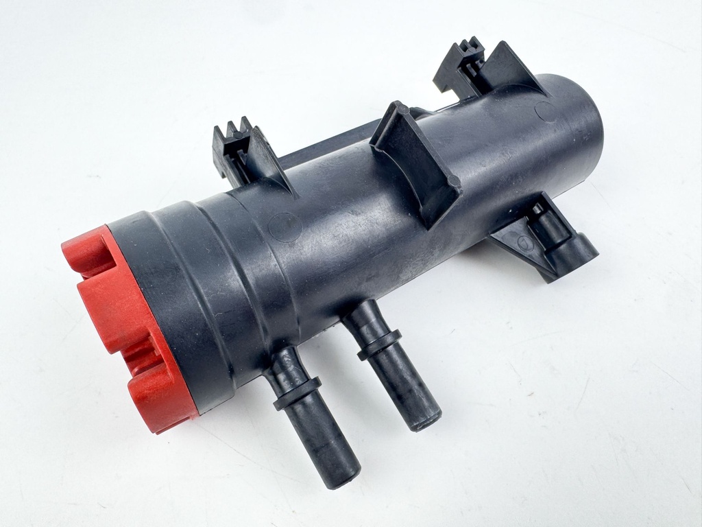 2014 Mercury 300 HP 4 Stroke Outboard Fuel Filter Assembly 892242T OEM