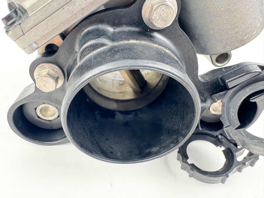 2014 Mercury 300 HP 4 Stroke Outboard Electronic Boost Valve 888991T04 OEM