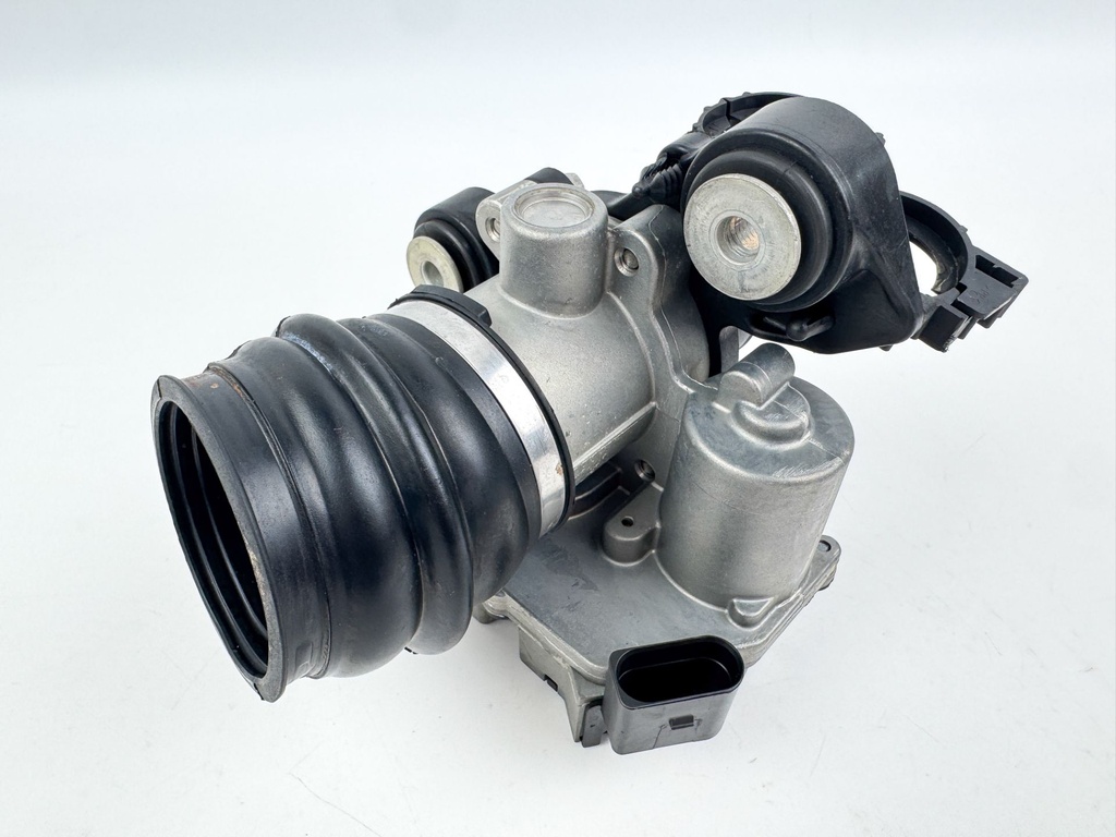 2014 Mercury 300 HP 4 Stroke Outboard Electronic Boost Valve 888991T04 OEM