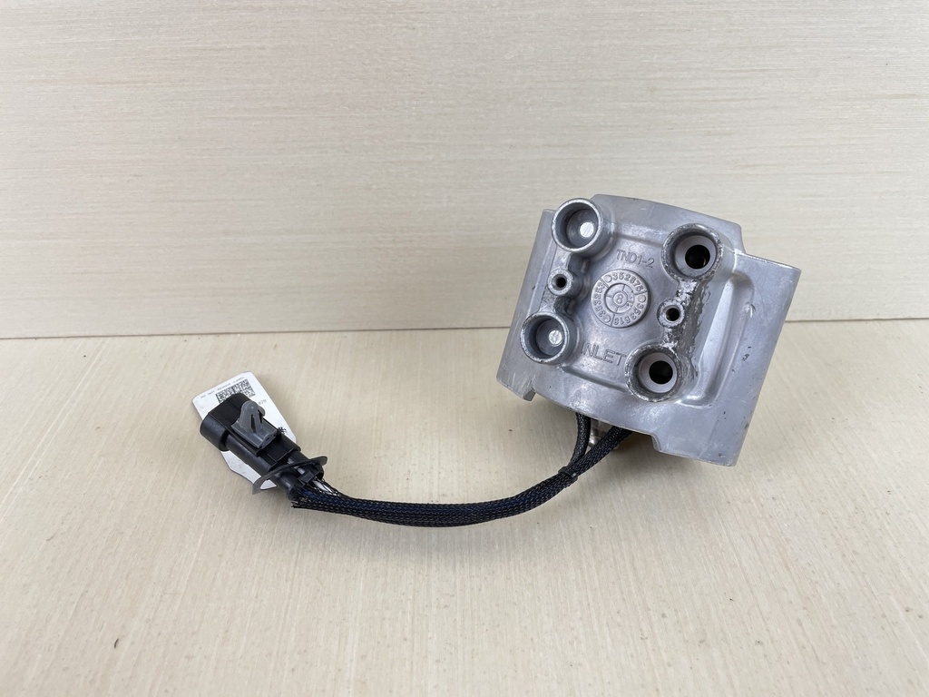 2008 + Evinrude Etec Left Port Side Injector 115 - 300HP 5007764