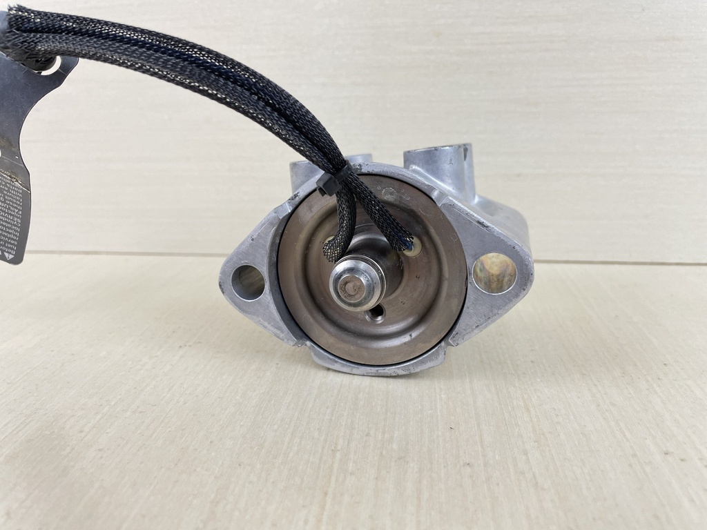 2008 + Evinrude Etec Left Port Side Injector 115 - 300HP 5007764