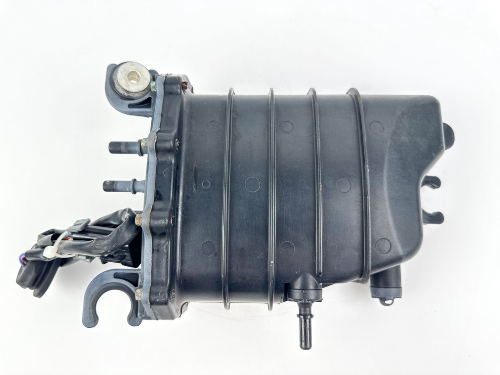 2014 Mercury 300 HP 4 Stroke Outboard FSM Fuel Supply Module 880596T10 OEM