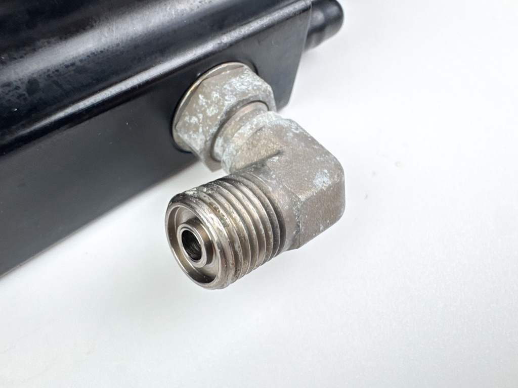 896500A01 Mercury 4 Stroke Outboard Verado L6 Steering Cylinder