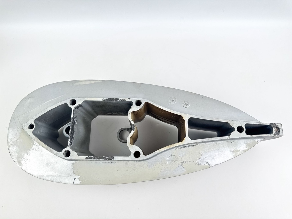 2014 Mercury 300 HP 4 Stroke Outboard Midsection Extension / Spacer 880647T02 OEM