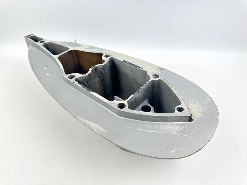 2014 Mercury 300 HP 4 Stroke Outboard Midsection Extension / Spacer 880647T02 OEM