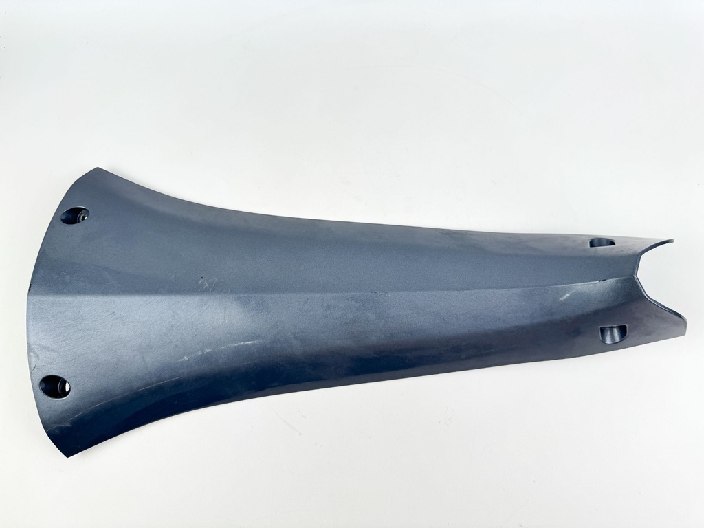 2008 Yamaha 350 HP 4 Stroke Outboard Middle Apron Cover 6AW-45151-00-8D OEM