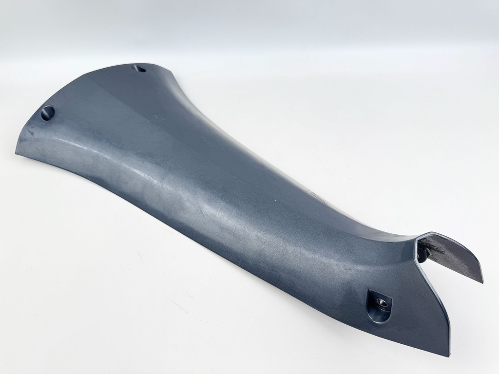 2008 Yamaha 350 HP 4 Stroke Outboard Middle Apron Cover 6AW-45151-00-8D OEM