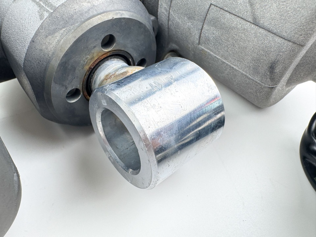 Honda 115 135 150 HP Power Trim Tilt Unit BF115 BF135 BF150 - Tested