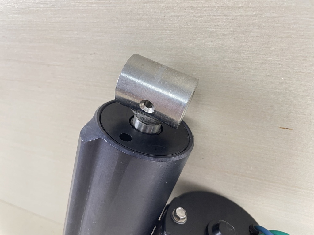 2007 Mercury 90HP Optimax Trim And Tilt Unit Assembly 830250T08