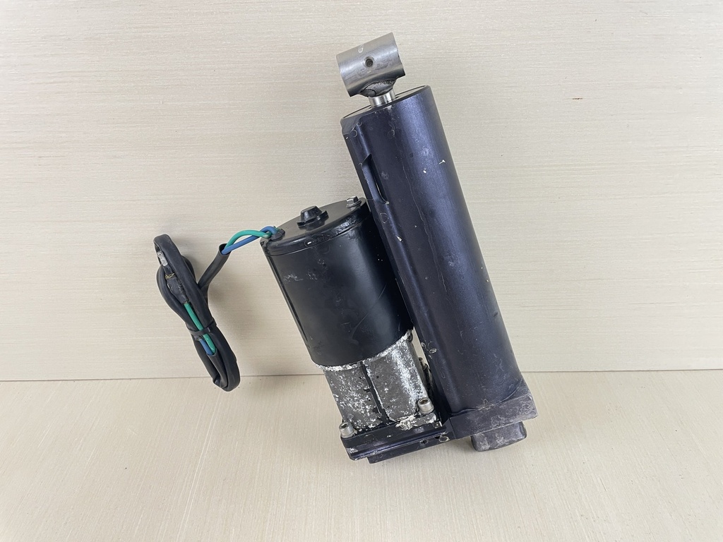 2007 Mercury 90HP Optimax Trim And Tilt Unit Assembly 830250T08