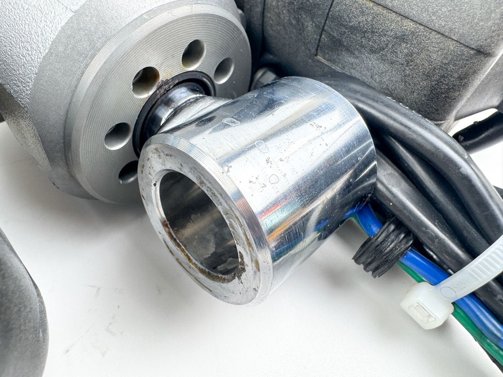 2010 Suzuki DF250 250S HP 4 Stroke Outboard Power Trim Tilt Unit 48503-93J12 OEM