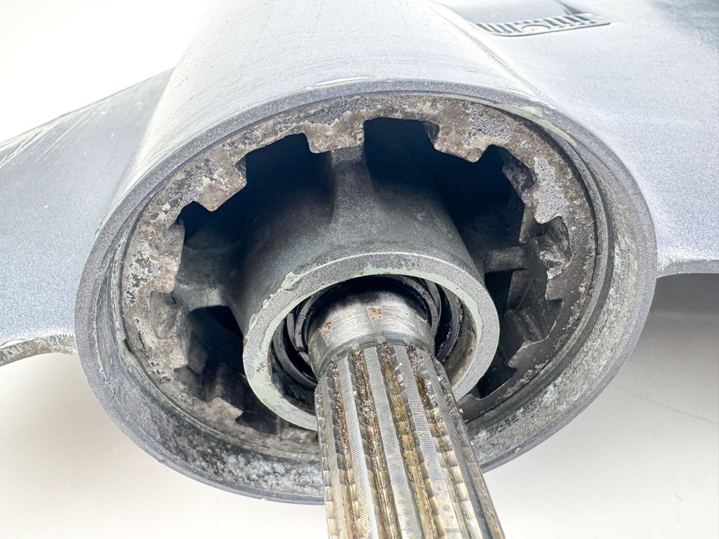 Yamaha F 75 80 90 100 HP 4 Stroke Outboard 20" Long Lower Unit Gear Case