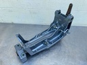 2005 Yamaha 225 HP 4 Stroke Outboard Swivel Bracket 69J-42510-00-8D OEM