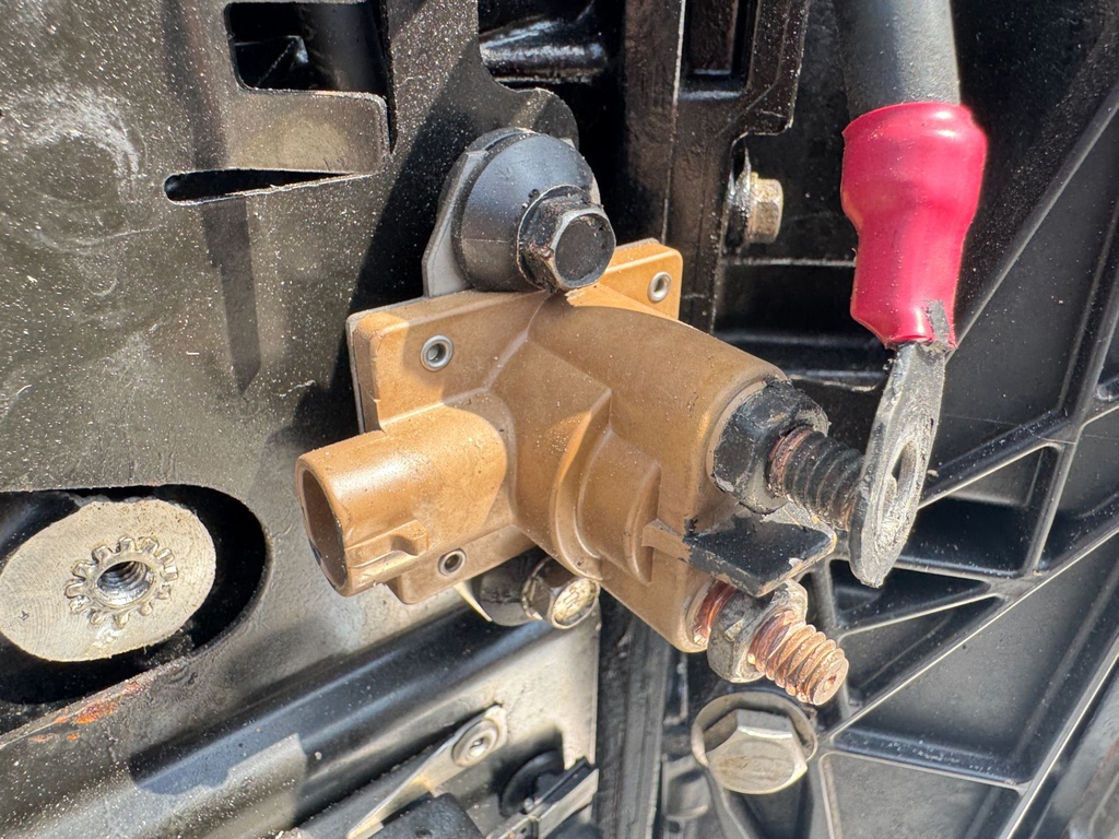 2006 Evinrude 225 250HP Etec 2 Stroke Outboard Powerhead 5005909 OEM