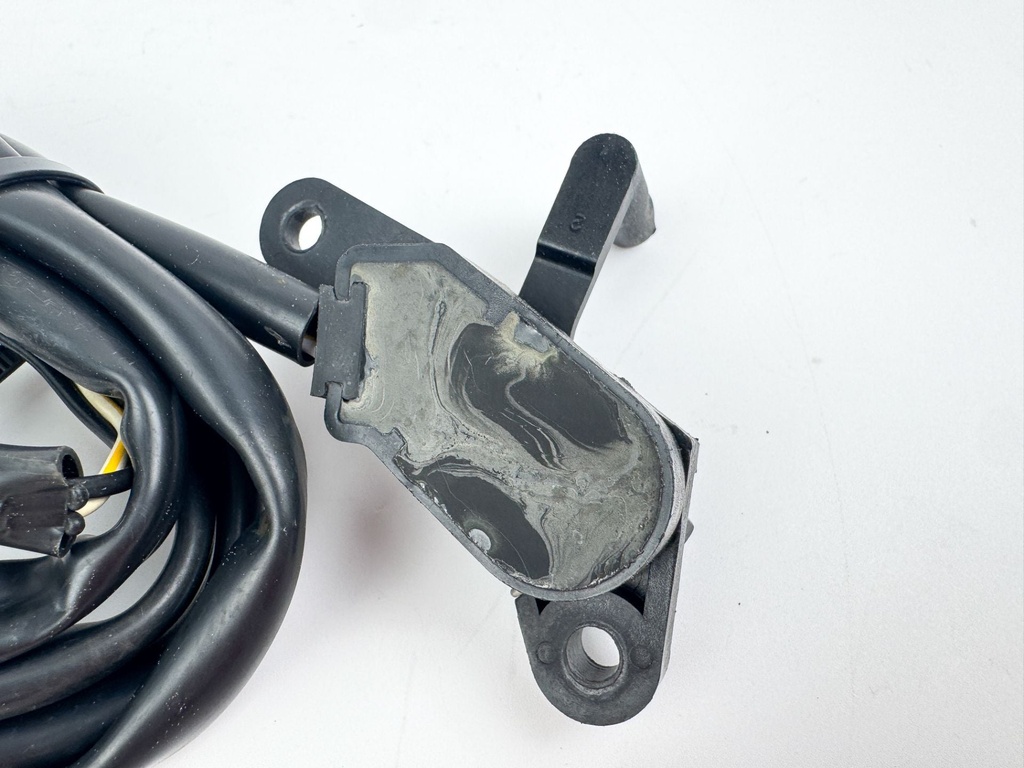 2007 Suzuki 115 HP 4 Stroke Outboard Trim Sender Unit Sensor 34804-99E00 OEM